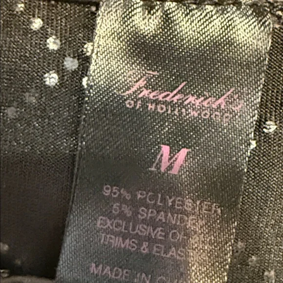 Frederick's of Hollywood Eliza Kate Vegan Leather Quilted Bra Set - NWOT - M - Picture 5 of 5